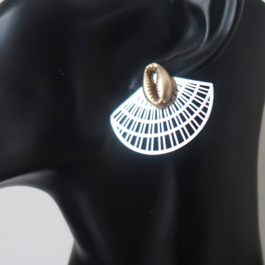 Boucles d'oreilles "Noubet" Cauri, Tige Argent Silver 925 ou Gold filled en boucles d'oreilles artisanal africain - KaolackCreations