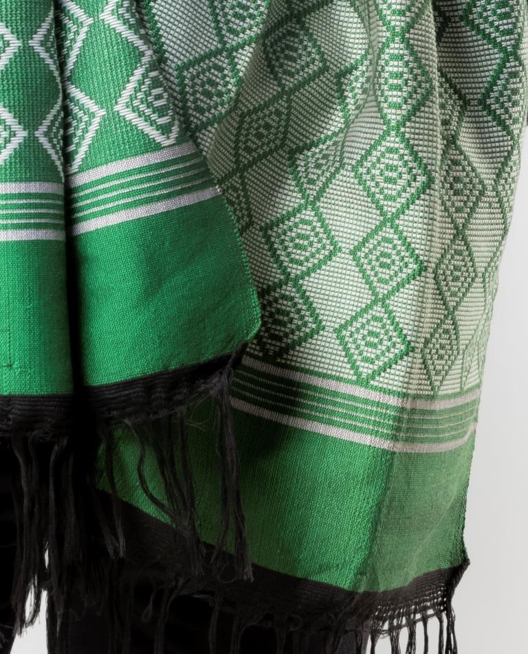 Étole en Pagne Manjak Vert Mixte – Version «de luxe» Édition Très Limitée en Echarpe Etole Manjak de luxe artisanal africain - KaolackCreations