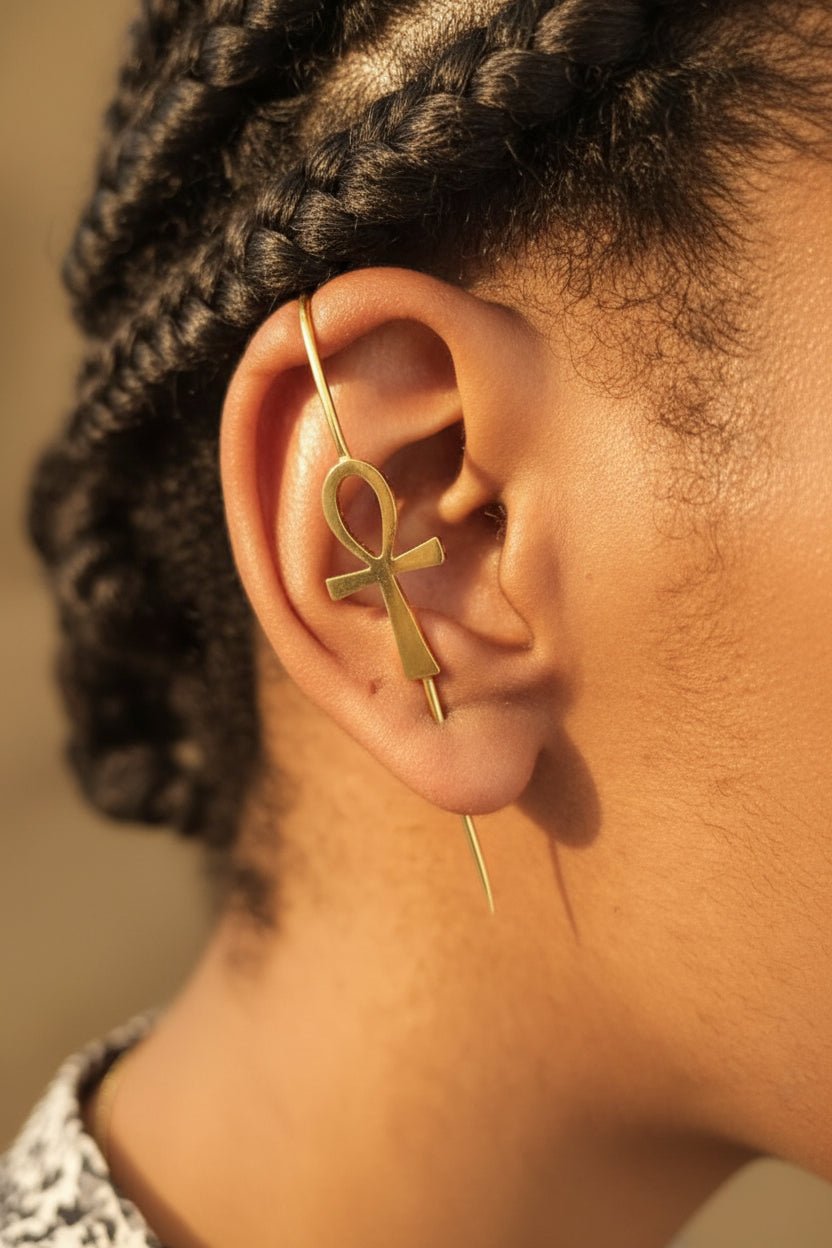 Boucles d'oreilles Ankh en bronze — ear hook en Bijoux artisanal africain - KaolackCreations