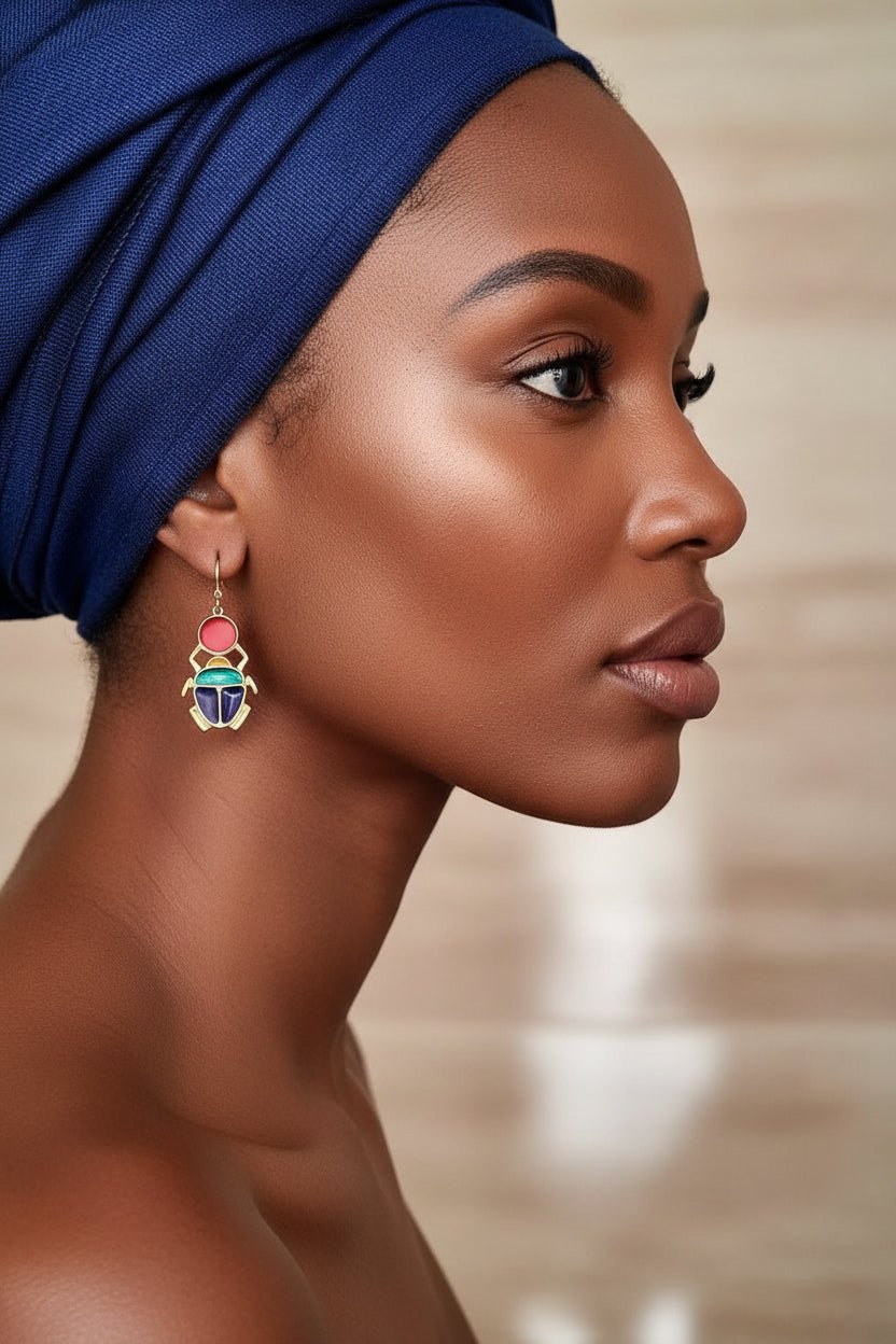 Boucles d'oreilles KHEPER émaillées | Attaches Gold Filled 14K | Symbole kamite en Boucles d'oreilles artisanal africain - KaolackCreations