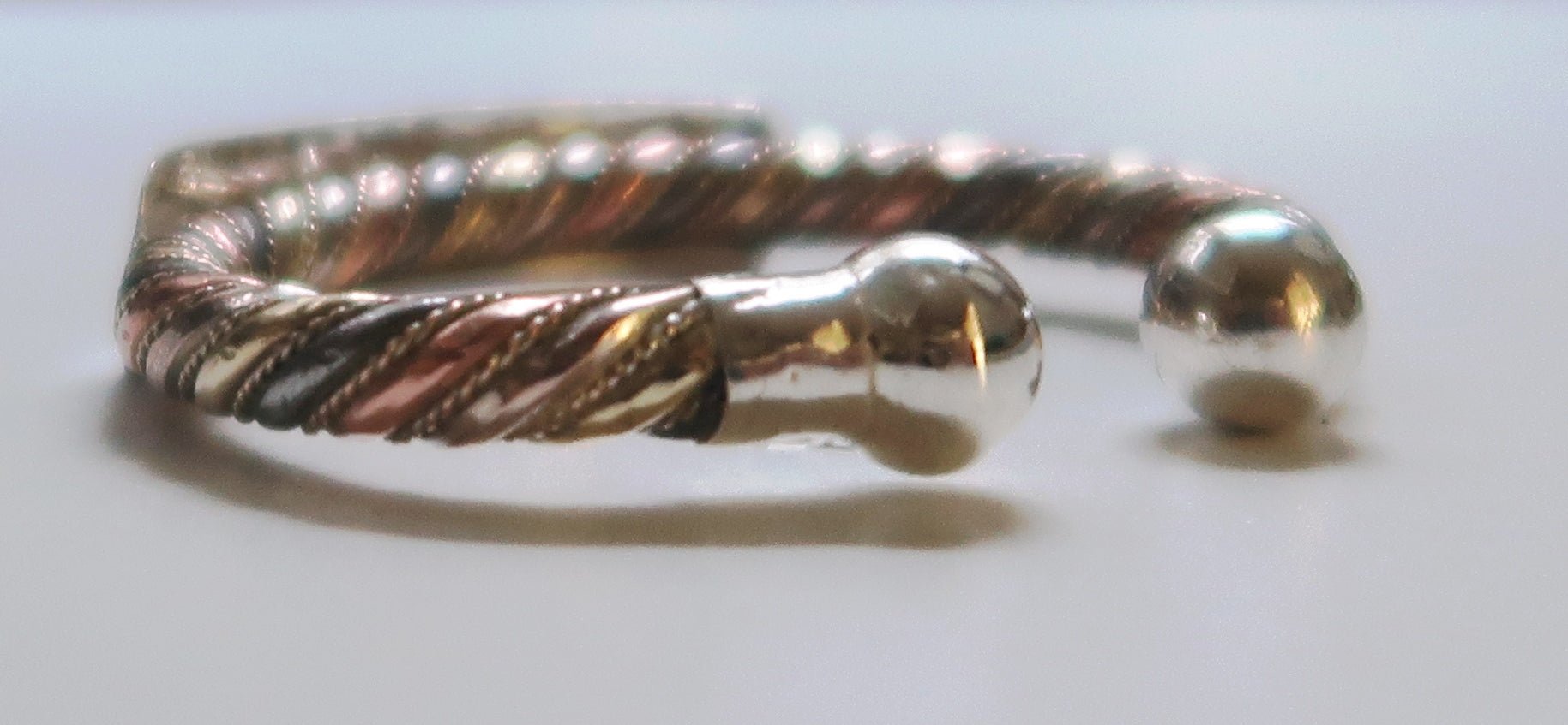 Bracelet Africain 3 Métaux en Argent Enfant : Lamou Ndiaxass | Artisan - Bijoutier Traditionnel du Sénégal en Bracelet africain 3 métaux en argent artisanal africain - KaolackCreations