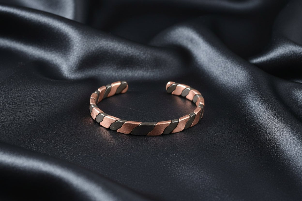 Bracelet africain de protection en métal – Jàmm en Bracelets artisanal africain - KaolackCreations