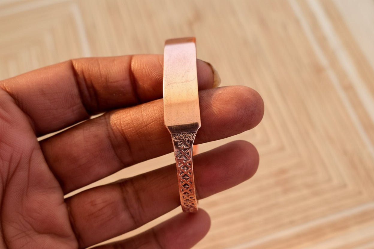 Bracelet cuivre africain artisanal Perem – finition polie – Collection Signature en Bijoux artisanal africain - KaolackCreations