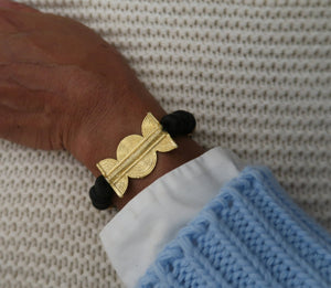 Bracelet en Perles traditionnelles Guele Djiri du Mali et Poids Akan du Ghana (mixte) en Bracelet bois Guele Djiri & Poids Akan artisanal africain - KaolackCreations