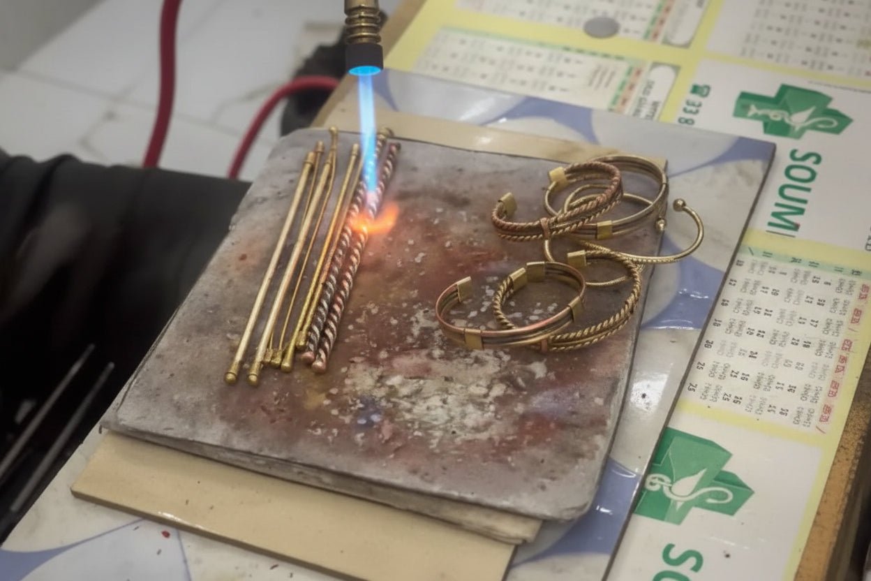 Bracelet Sénégalais Lamou Ndiaxass 3 Métaux | Signature en Bijoux artisanal africain - KaolackCreations