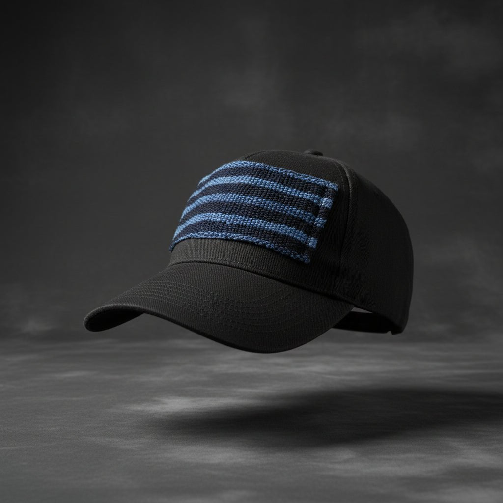 Casquette noire 5 panneaux en pagne Galafini indigo, modèle 1 à rayures