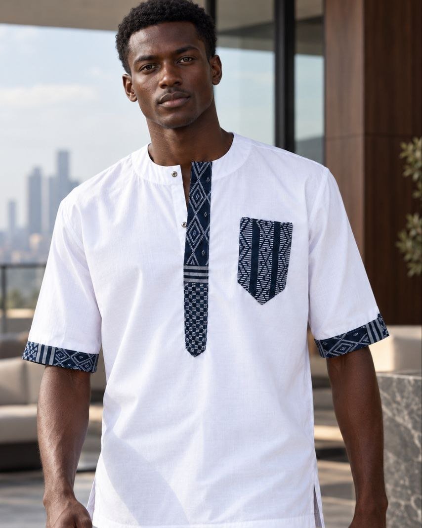 Chemise homme manches courtes en coton blanc et pagne Manjak bleu marine et gris à motifs losanges