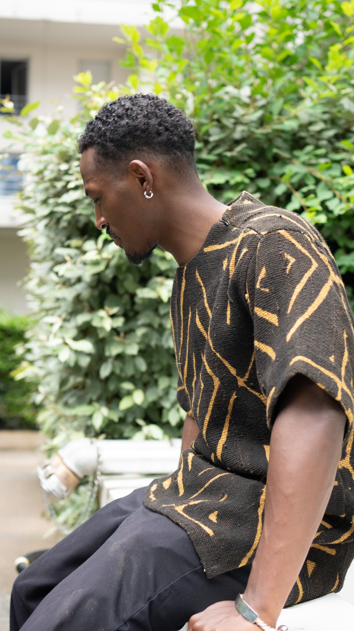 Chemise Tunique Kaarta en Bogolan marron du Mali en tunique homme artisanal africain - KaolackCreations