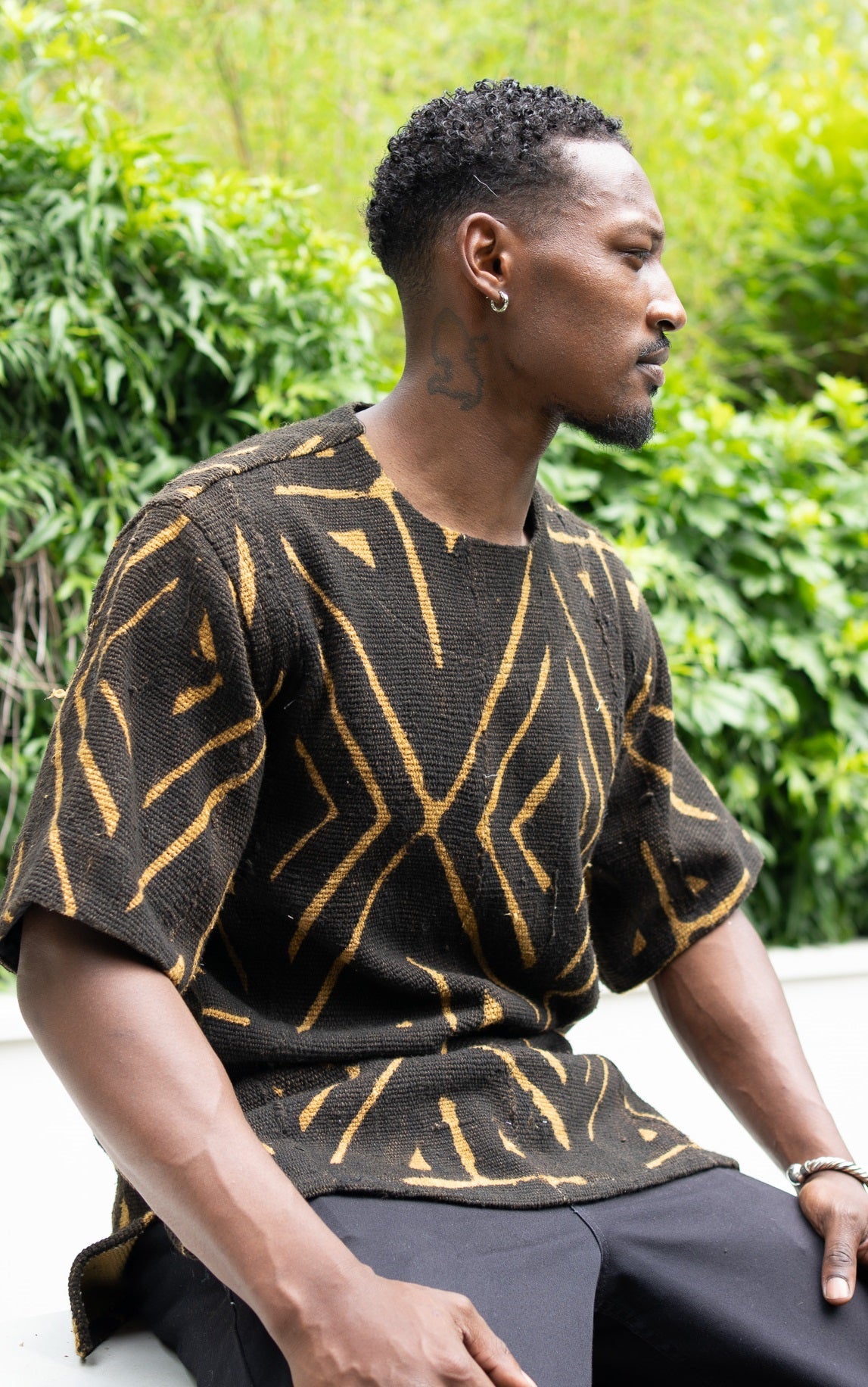Chemise Tunique Kaarta en Bogolan marron du Mali en tunique homme artisanal africain - KaolackCreations