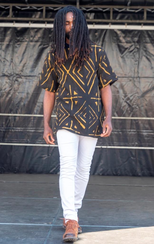 Chemise Tunique Kaarta en Bogolan marron du Mali en tunique homme artisanal africain - KaolackCreations