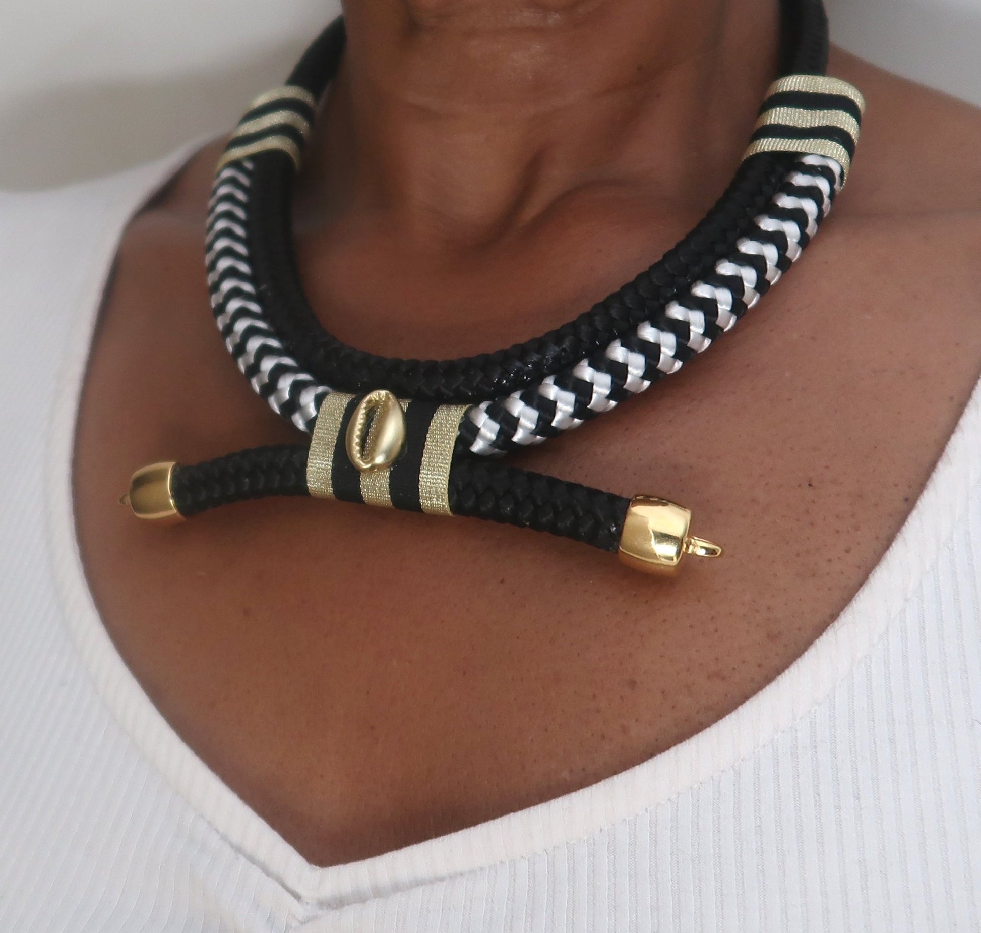 Collier Africain en Cordage "Ceddo" - Inspiration "Baye Fall" du Sénégal en Collier ceddo artisanal africain - KaolackCreations