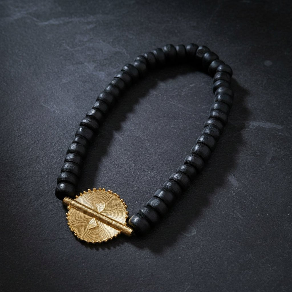 Collier africain perles bois Guele Djiri et poids Akan en Collier perles bois Mali et poids akan Ghana artisanal africain - KaolackCreations