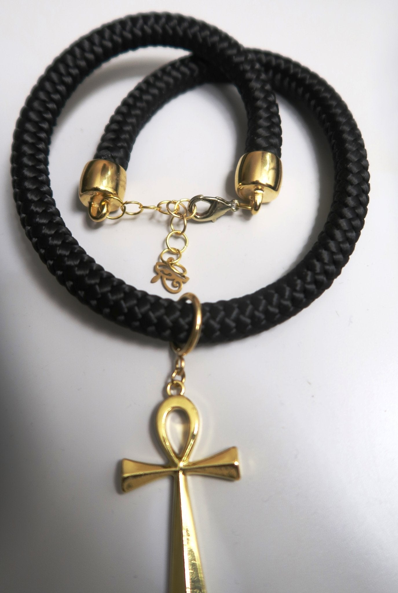 Collier Ankh Unisexe - croix ankh doree fermoir hamecon