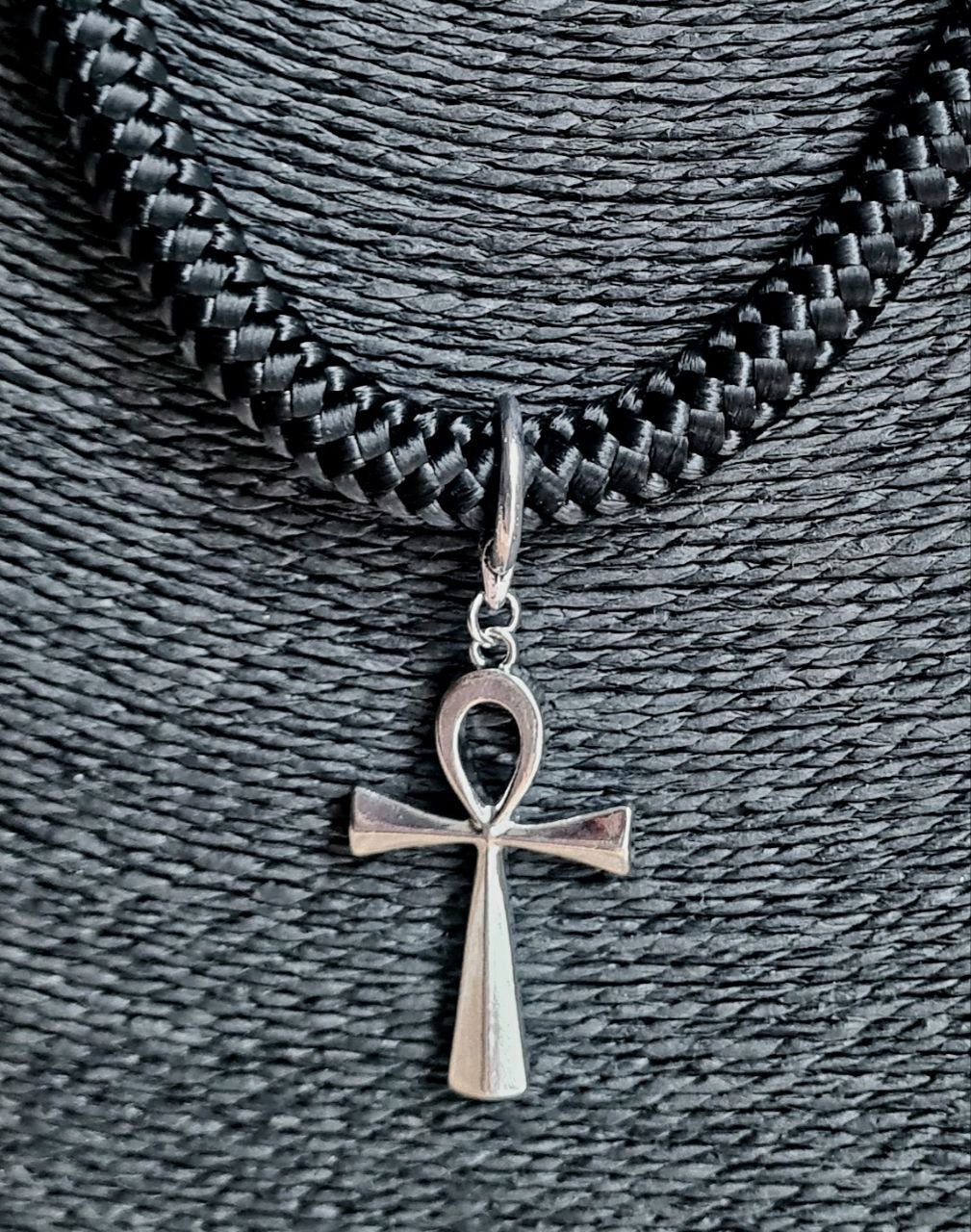 Collier Ankh Unisexe - Symbole de Vie Éternelle | Bijou Kamite en Acier Inoxydable