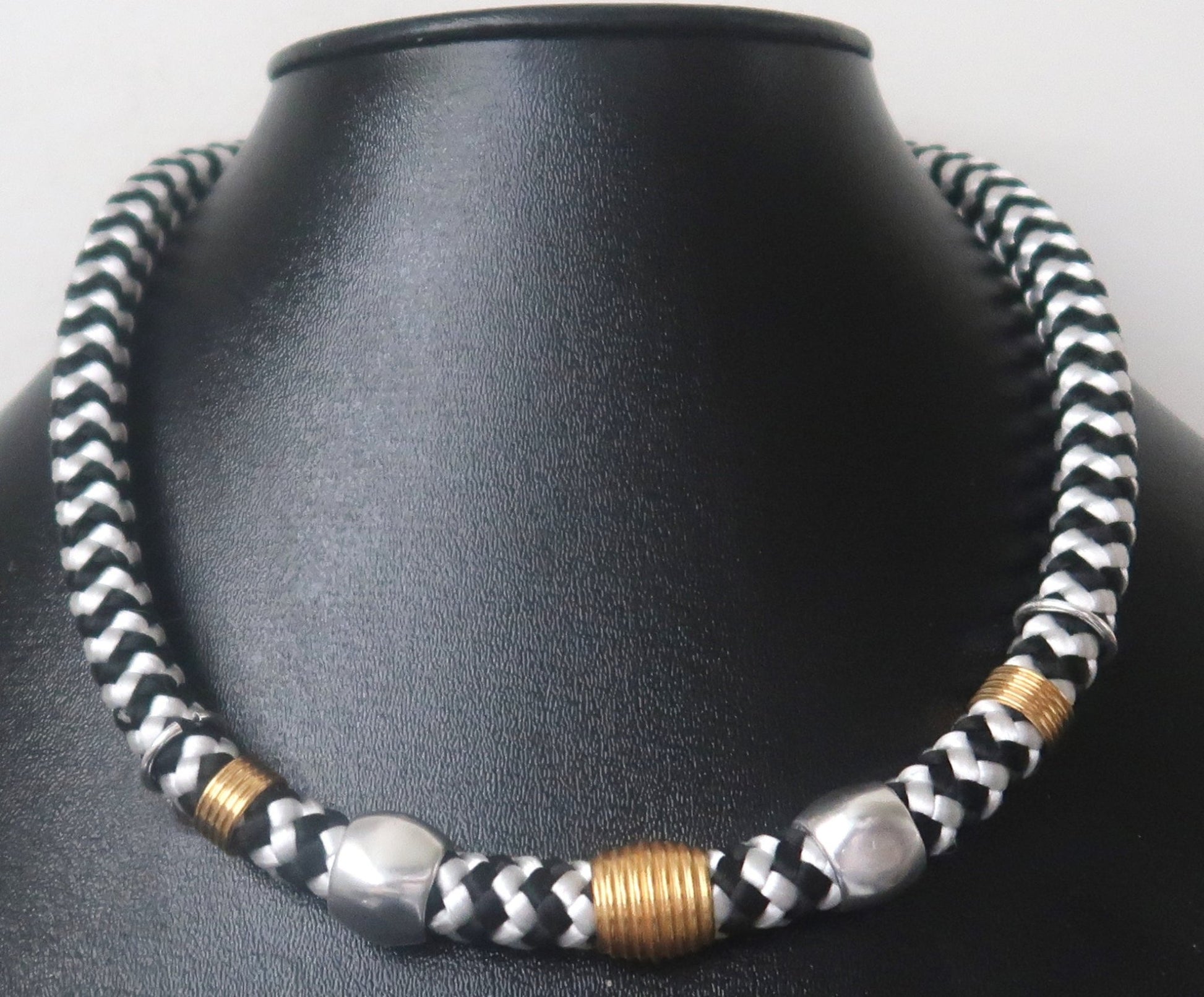 Collier Atoum Cordage et bagues repositionnables en collier homme cordage artisanal africain - KaolackCreations