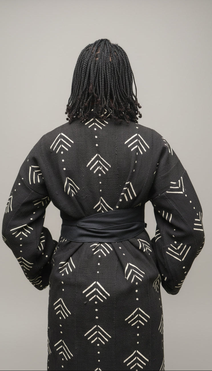 Kimono Bogolan Mixte en Coton Doublé – Vêtement Africain Artisanal Unisexe pour Toutes Saisons en kimono bogolan artisanal africain - KaolackCreations