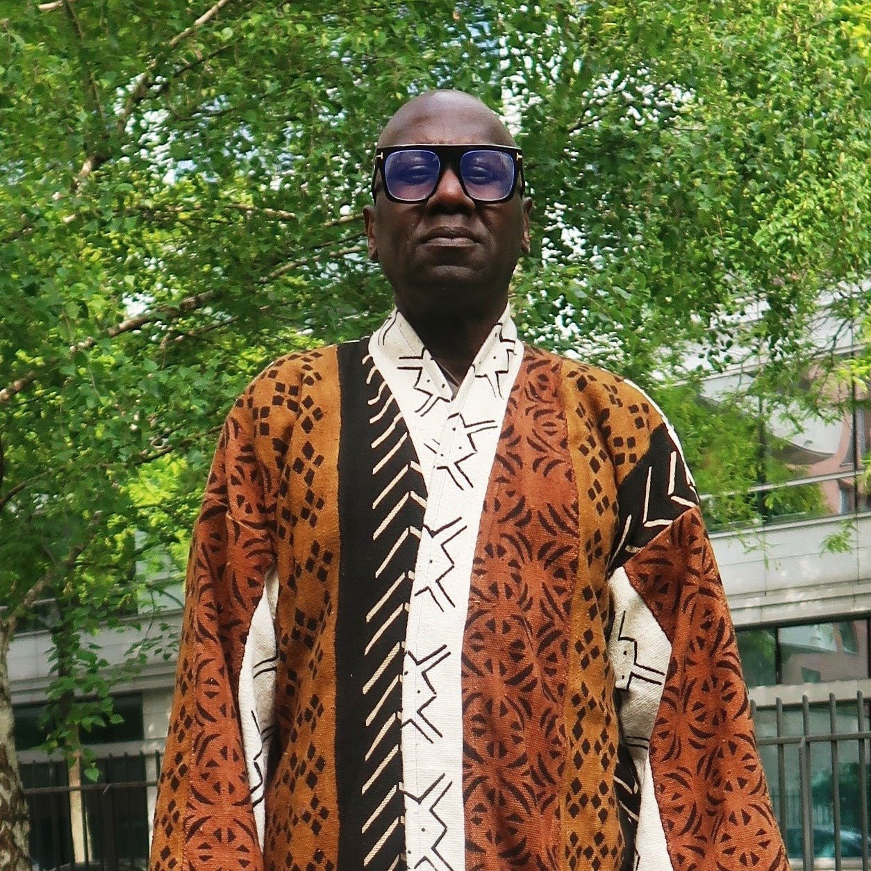 Kimono Bogolan multicolore Authentique Mixte – Confort Suprême avec Doublure en Coton pour Toutes Saisons en kimono bogolan artisanal africain - KaolackCreations