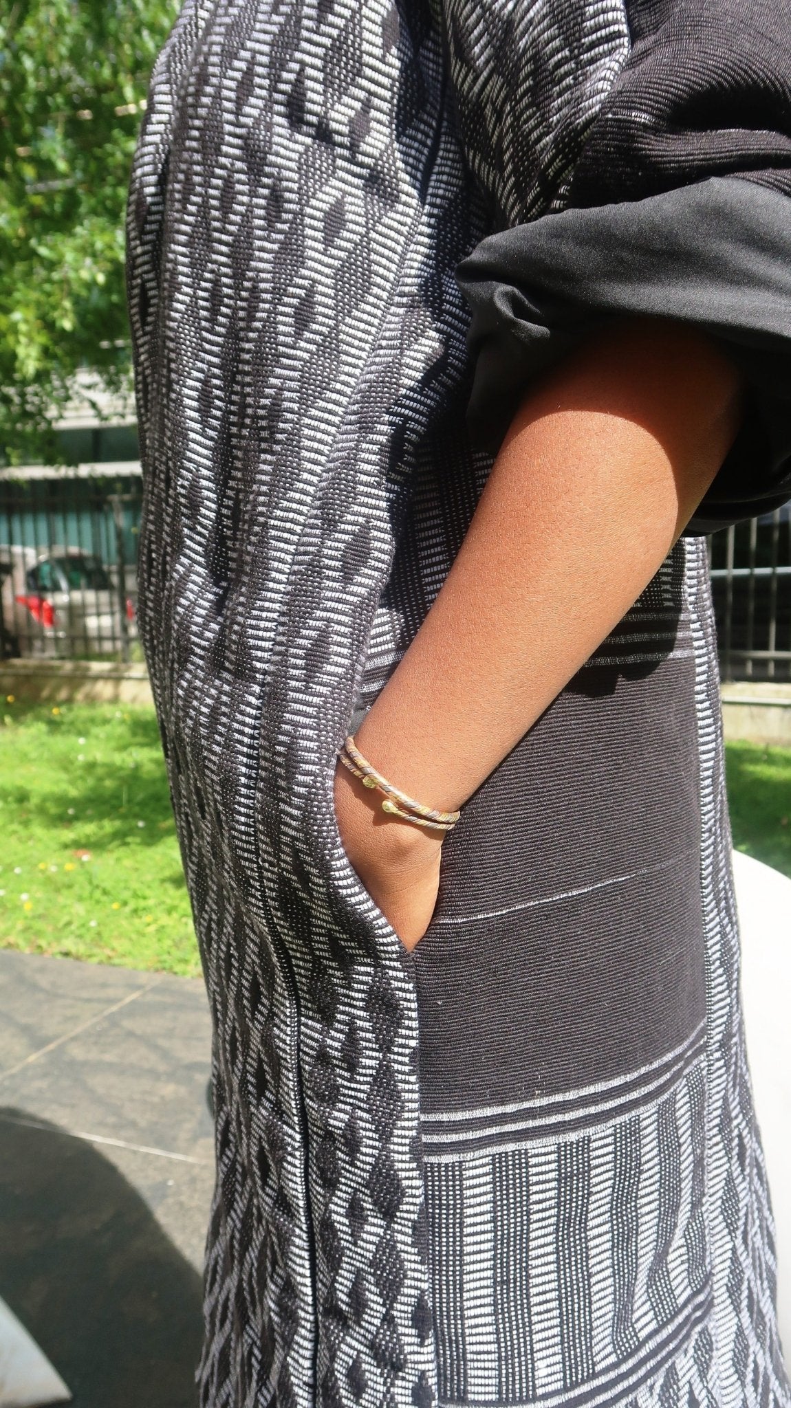 manteau en pagne tissé manjak mixte détail de la poche