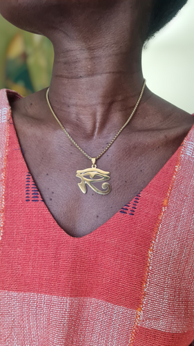 Collier Œil d’Horus Oudjat en Acier Inoxydable – Protection & Puissance Ancestrale