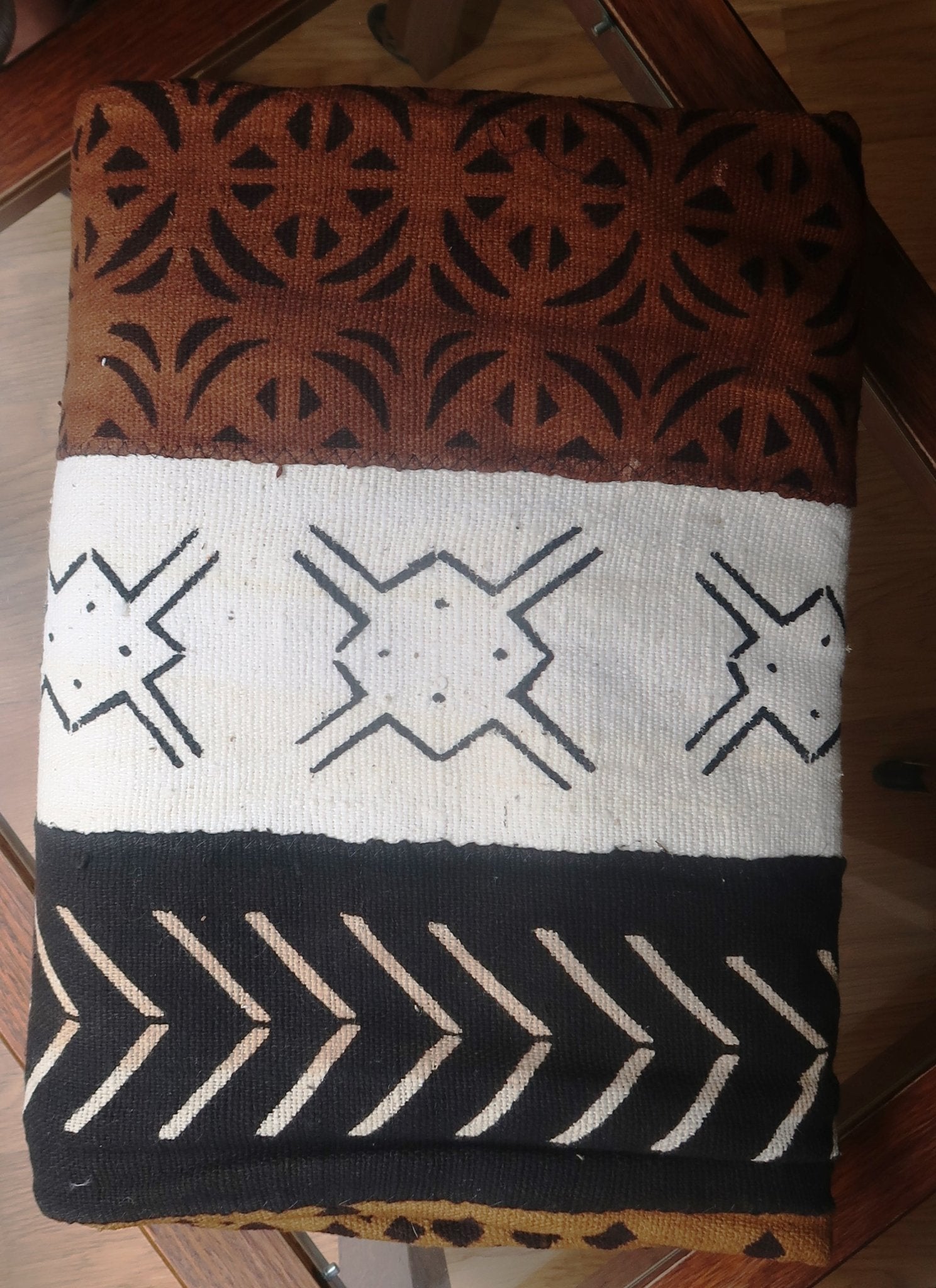 Véritable Bogolan du Mali - Tissé et Teint à la Main Artisanalement en Bogolan, pièce à coudre artisanal africain - KaolackCreations