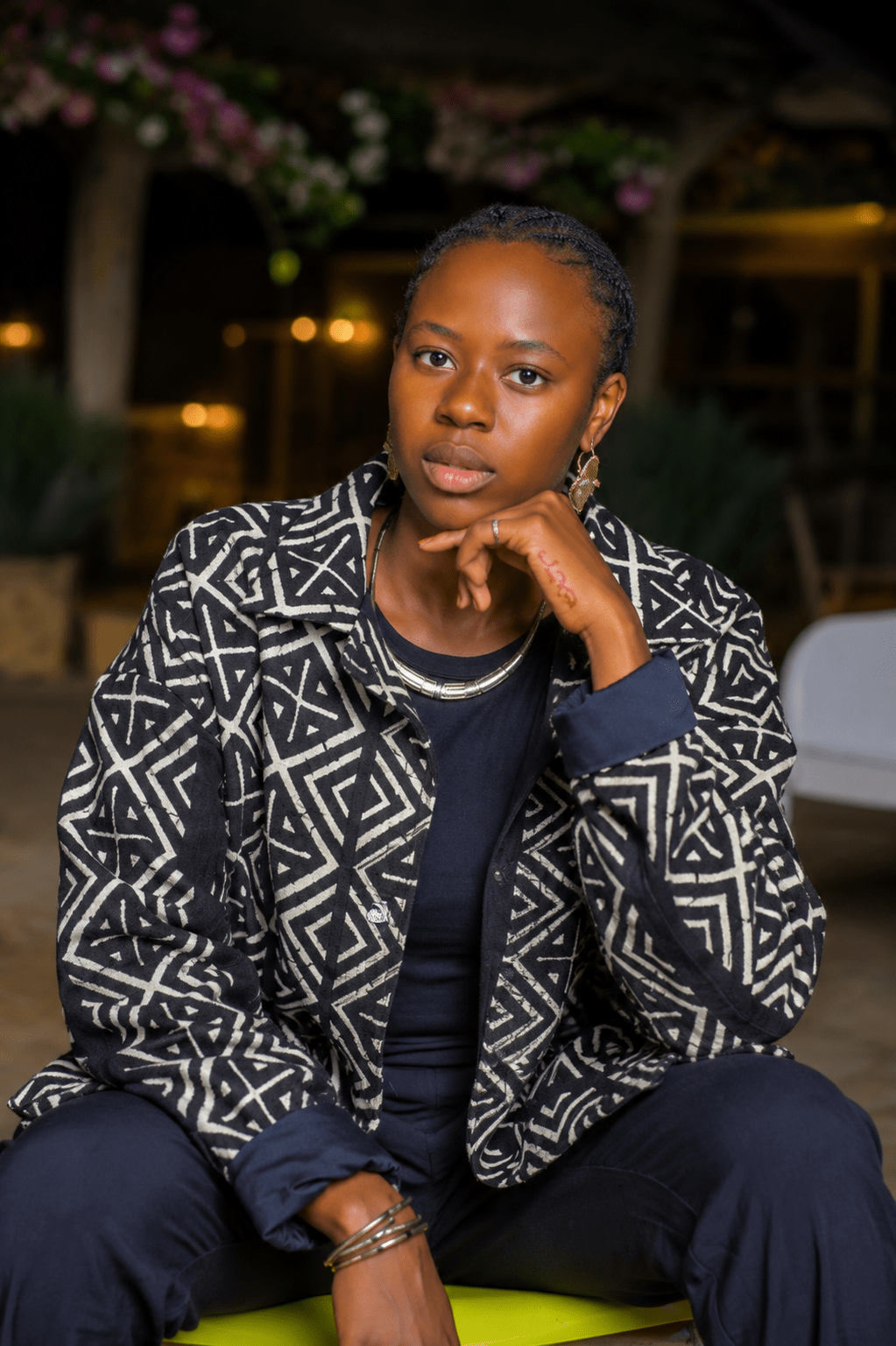 Veste Bogolan noir & blanc – Icône de la mode africaine artisanale en Veste Boule Bogolan unisexe artisanal africain - KaolackCreations