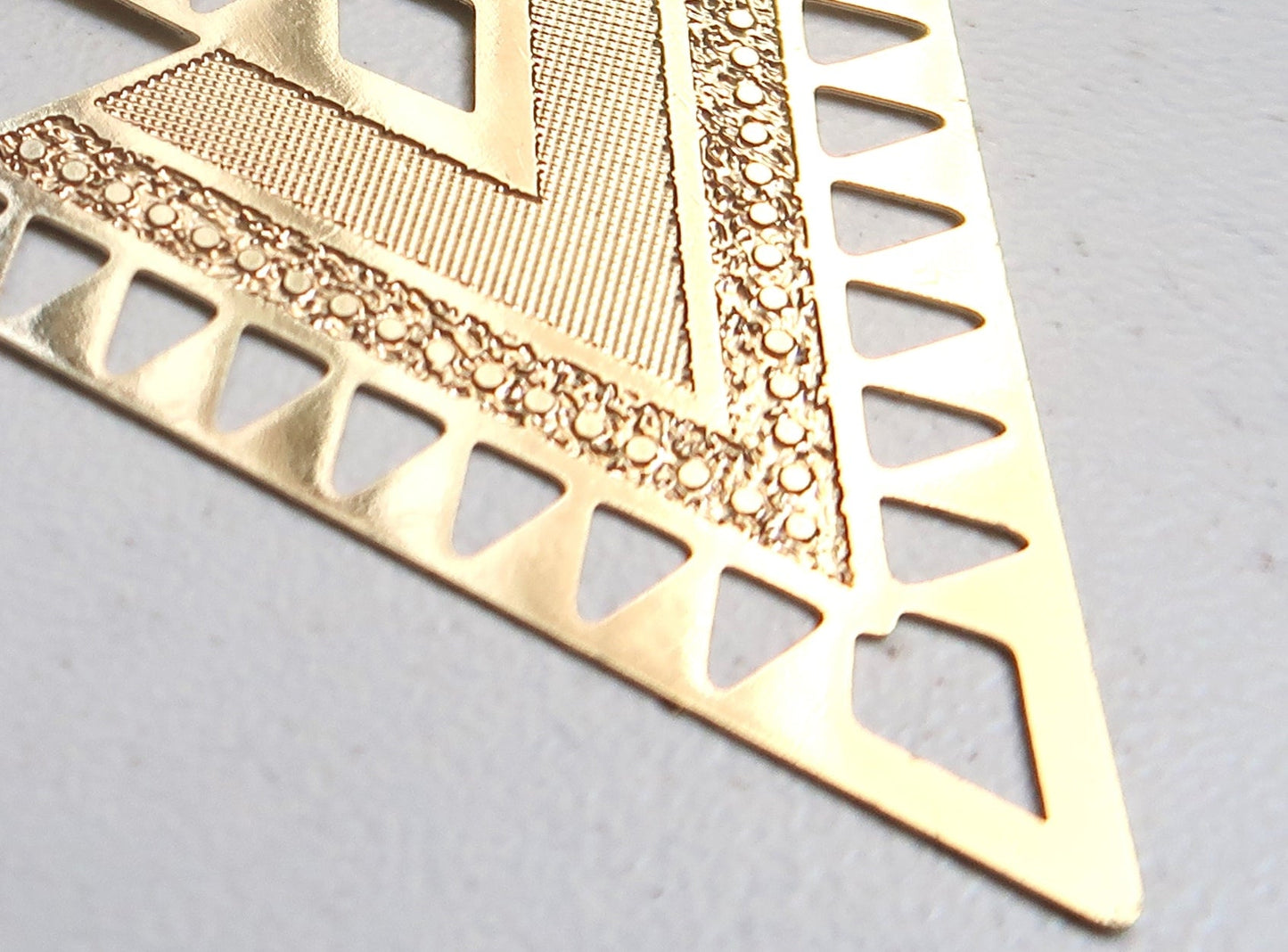 Boucles d'oreilles Kemet dorées en Boucles d'oreilles Kemet artisanal africain - KaolackCreations