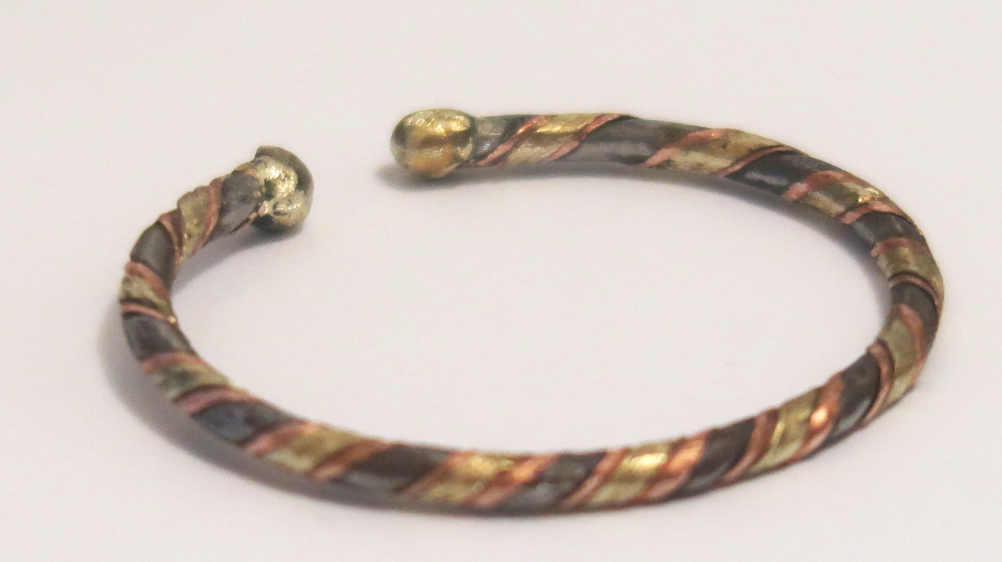 Bracelet sénégalais Ndiaxass – version enfant
