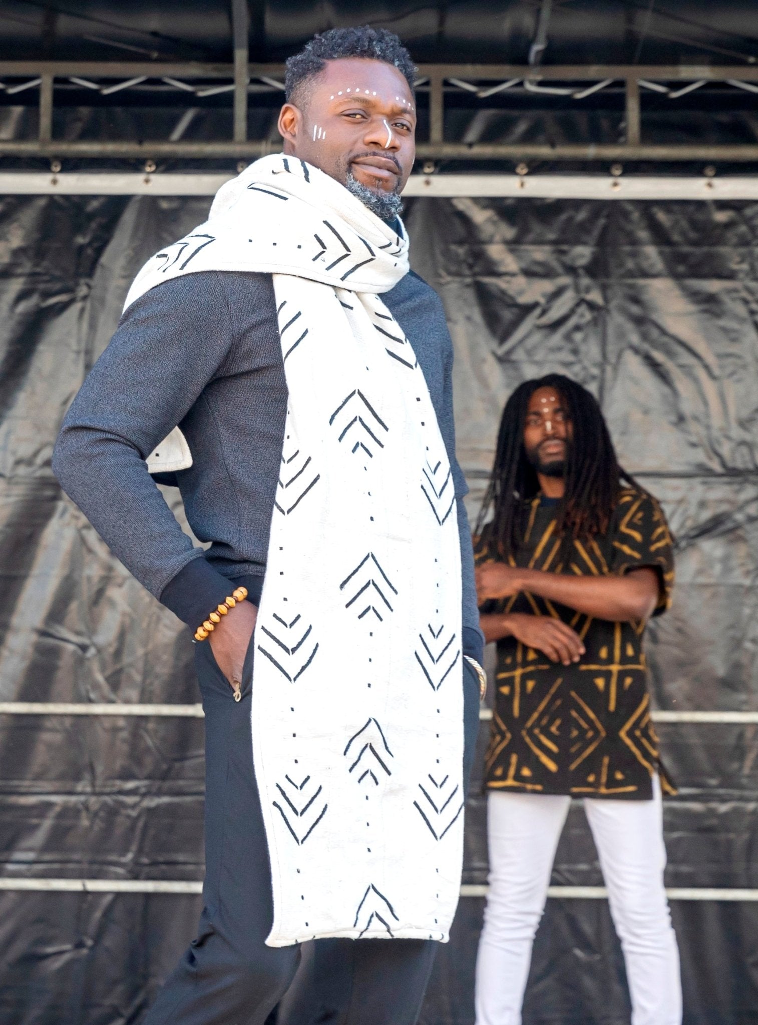 Grande écharpe bogolan mixte Kaarta – Kaolack Créations