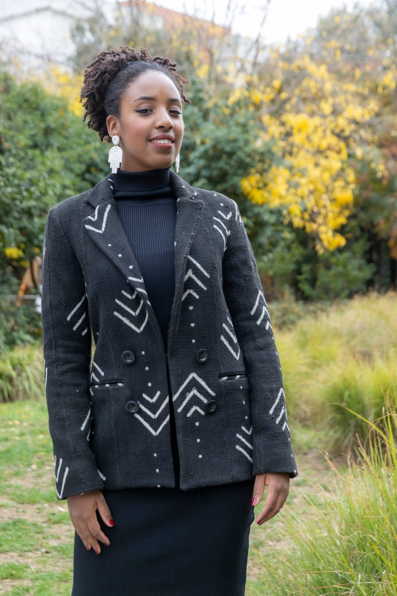 Veste blazer femme "Kaarta" en Bogolan tissé du Mali en veste femme bogolan artisanal africain - KaolackCreations